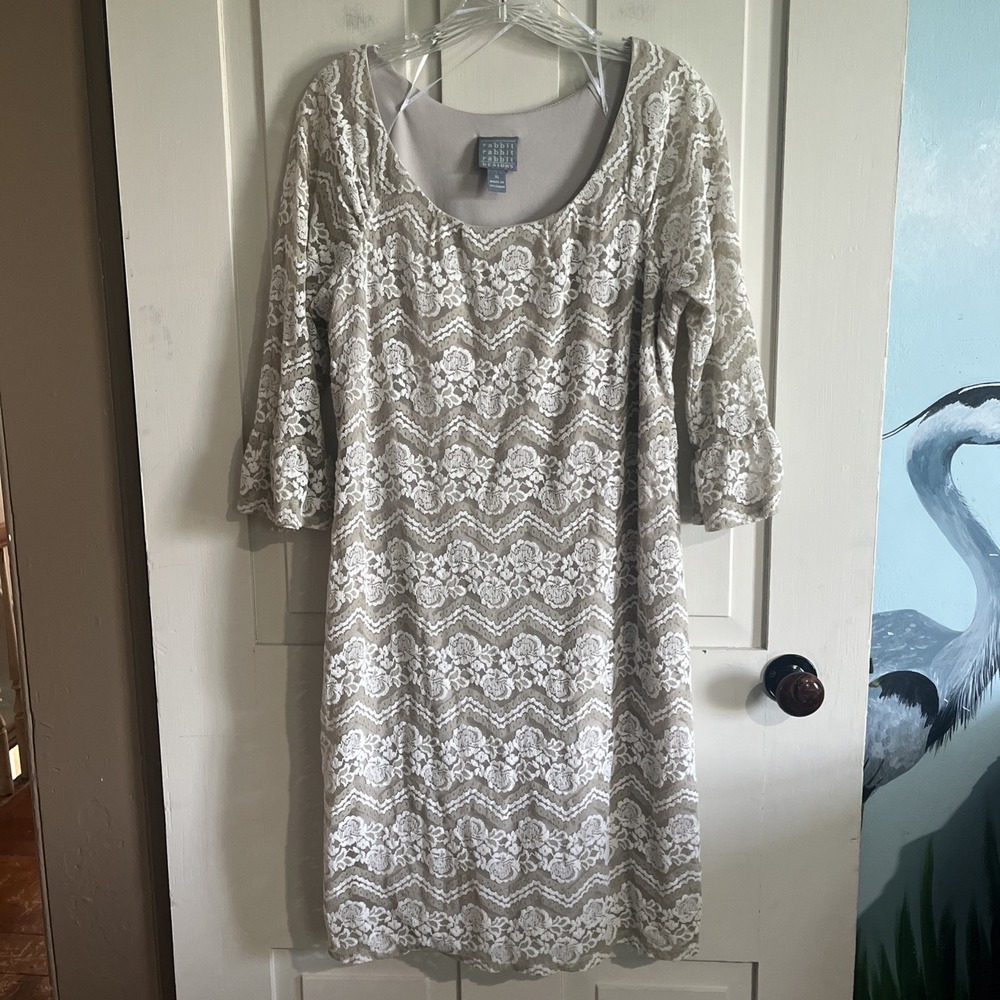 Lace overlay flare sleeve sheath dress size 16 Floral Cream Beige Party Shower
